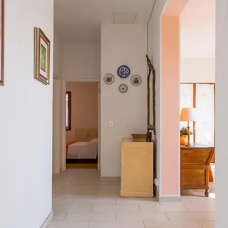 Tular 981 Vakantiehuis Lerici